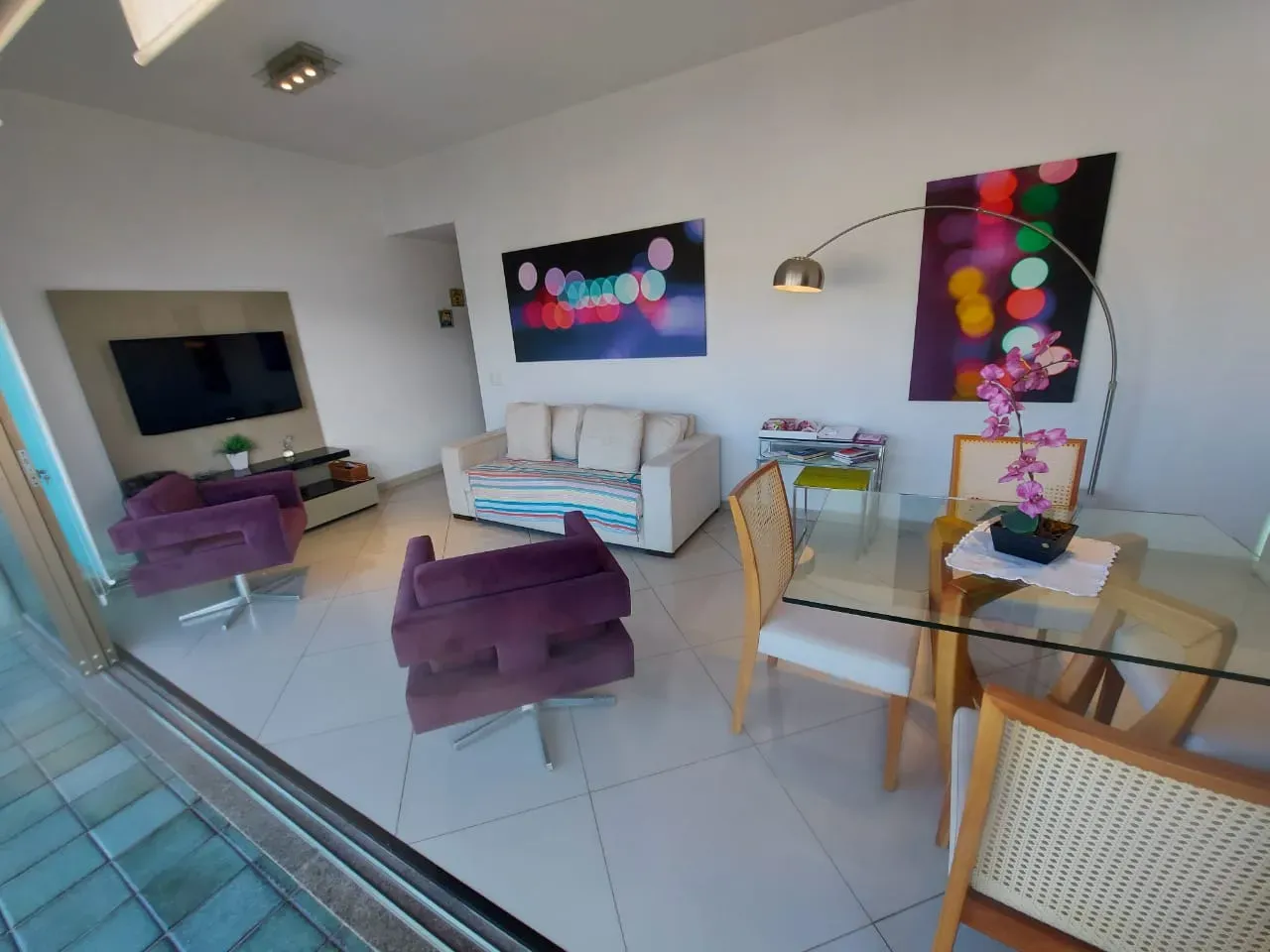 Furnished 2-bedroom apartment with 2 parking spots — photo 9