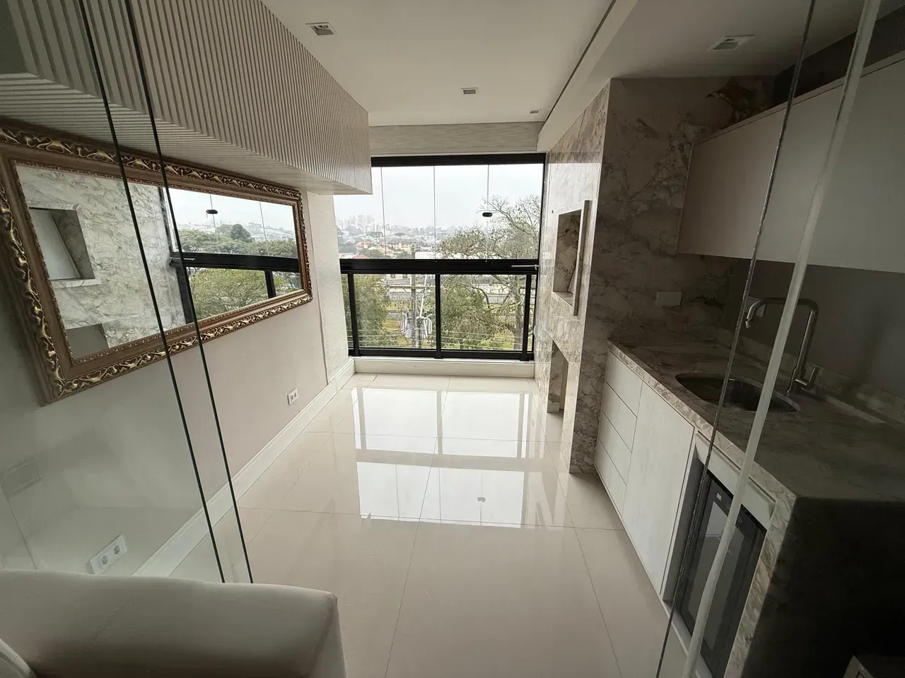 Furnished 77 m² apartment with 2 bedrooms and 2 parking — photo 10