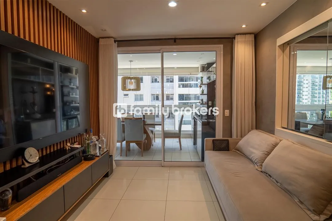 2 quartos e varanda envidraçada: apartamento de 86 m² — photo 8