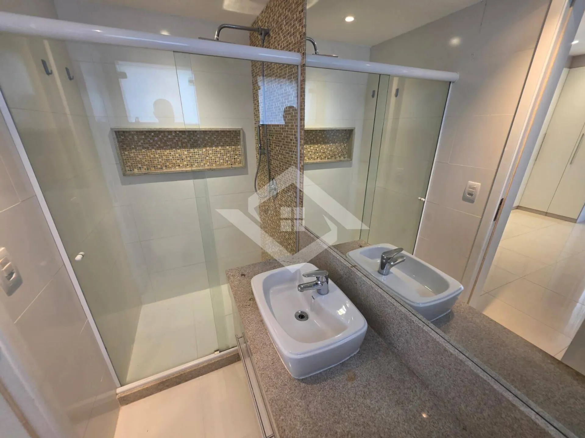Duplex house 140 m² with 3 en-suite bedrooms — photo 4