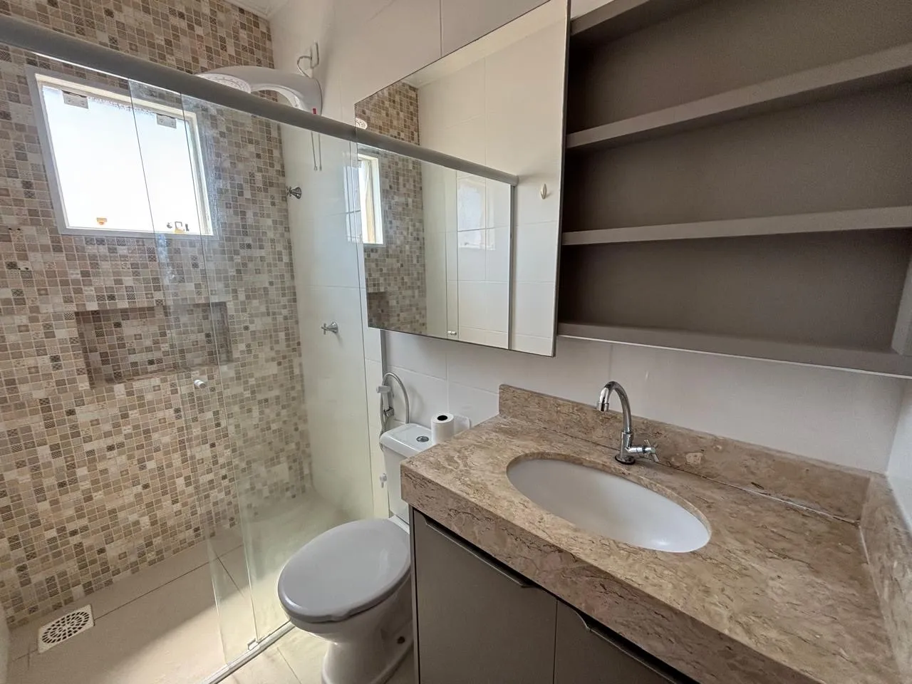 Apartamento sin amueblar de 2 dormitorios y 2 baños — photo 13
