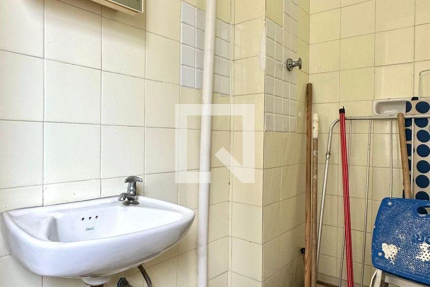 Mountain view in a one-bedroom apartment, 58 m² — photo 36