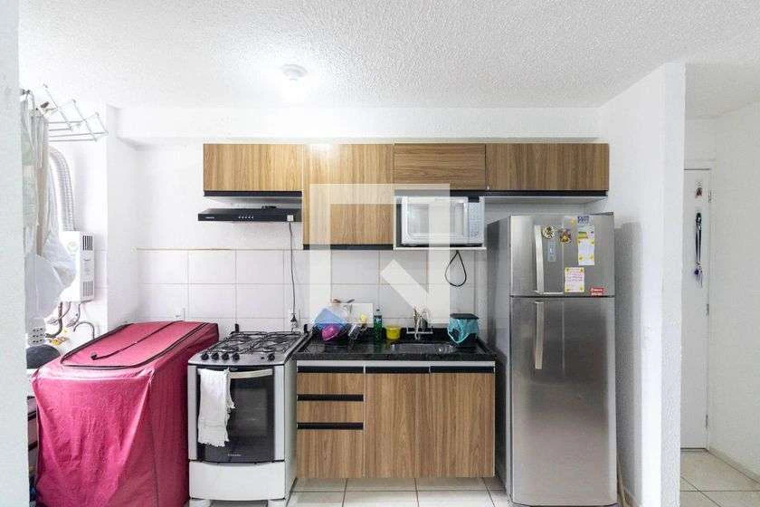 2-bedroom apartment with open-plan gas kitchen — photo 11