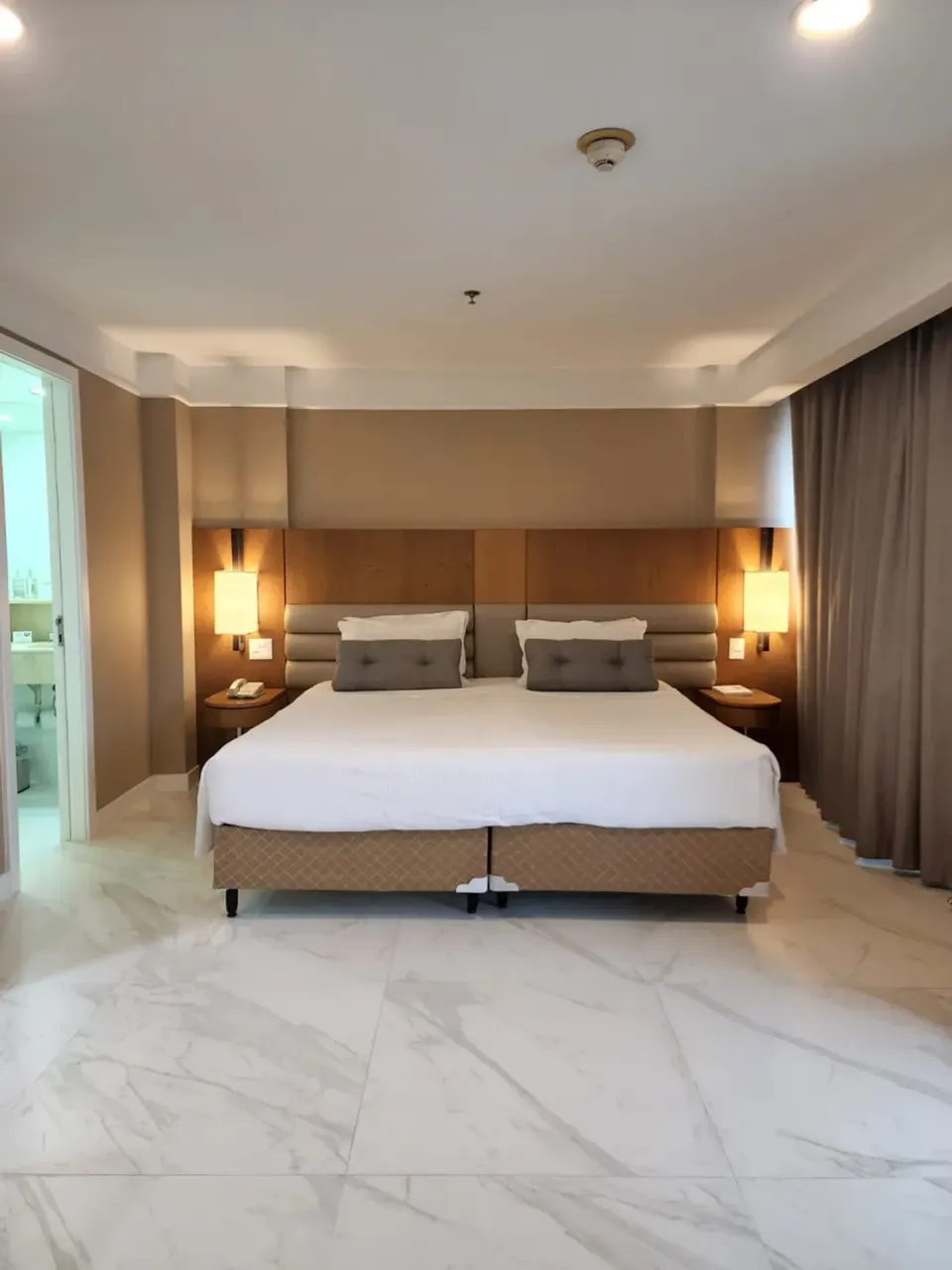 Apartamento mobiliado de 1 quarto com box de vidro — photo 3
