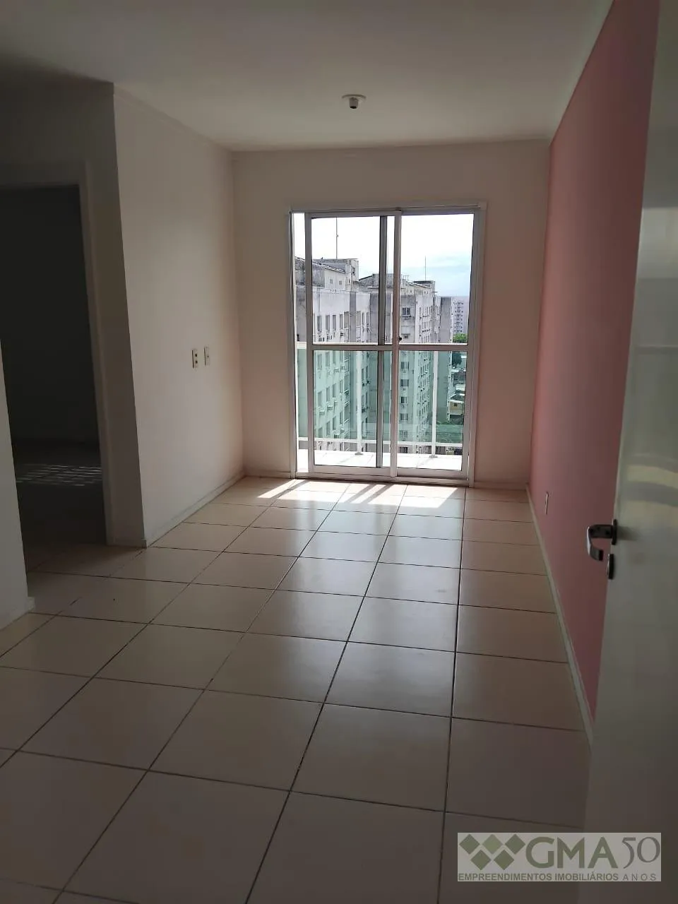 Apartment with 2 bedrooms and 2 bathrooms plus parking — photo 4