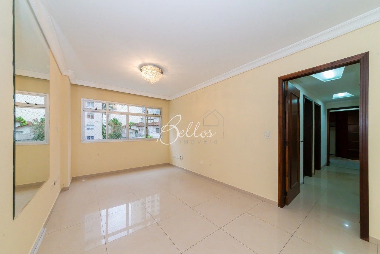 3-bedroom apartment with a bathtub — photo 15
