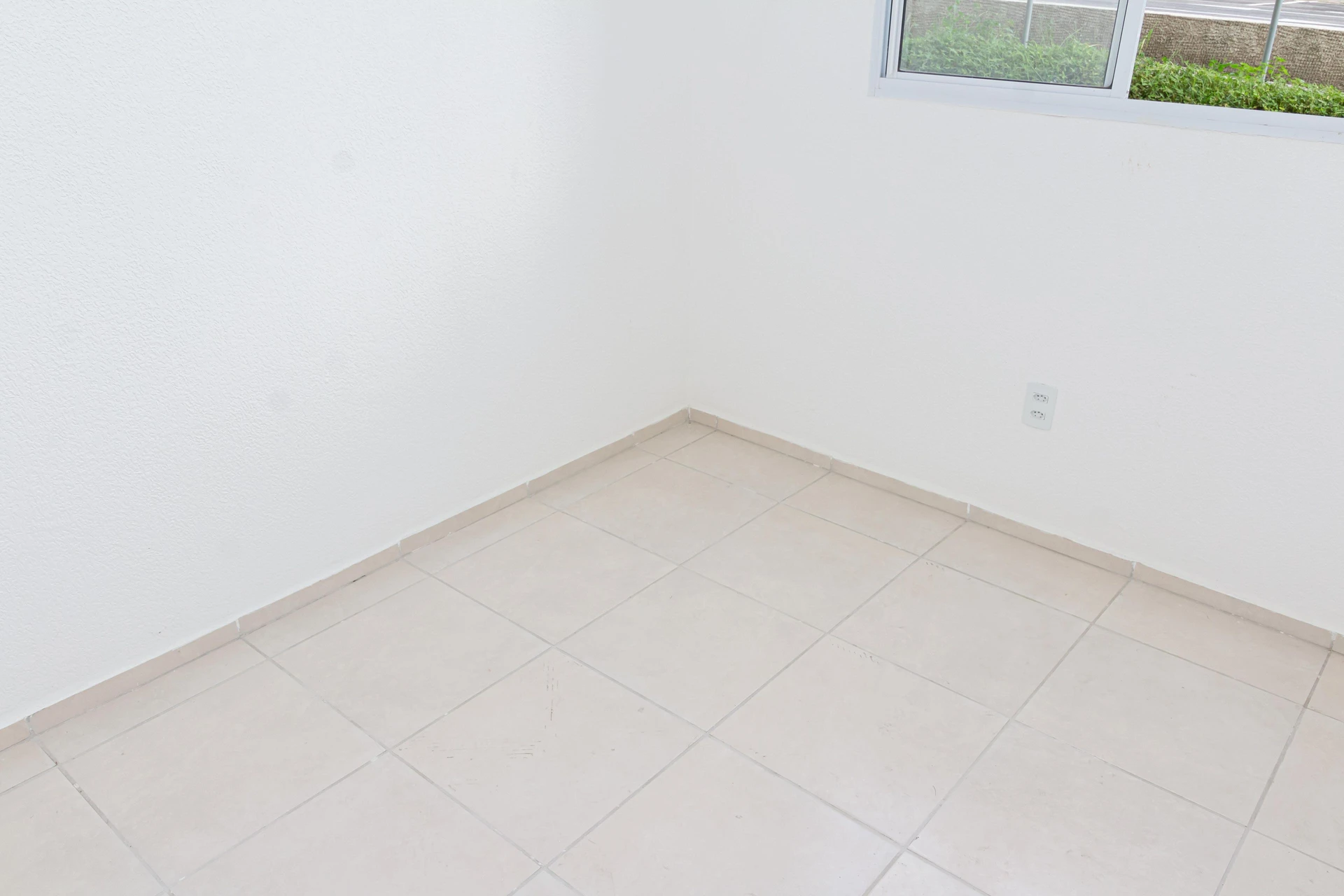 Apartamento de 2 habitaciones con balcón y jardín privado — photo 45