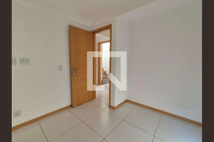 Casa em condomínio com 4 suítes e 150 m² — photo 8