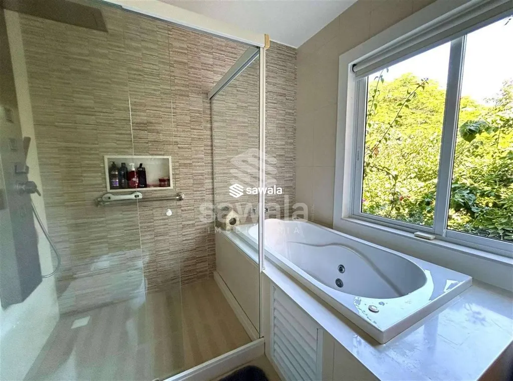 Furnished house with 600 m², 3 bedrooms and 5 baths — photo 51