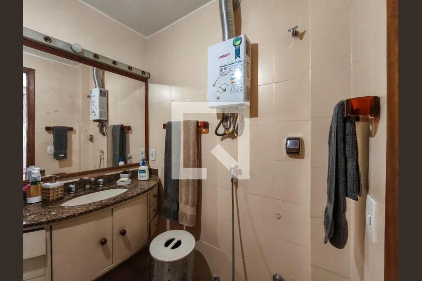 Mountain view in a 4-bedroom apartment, 159 m² — photo 29