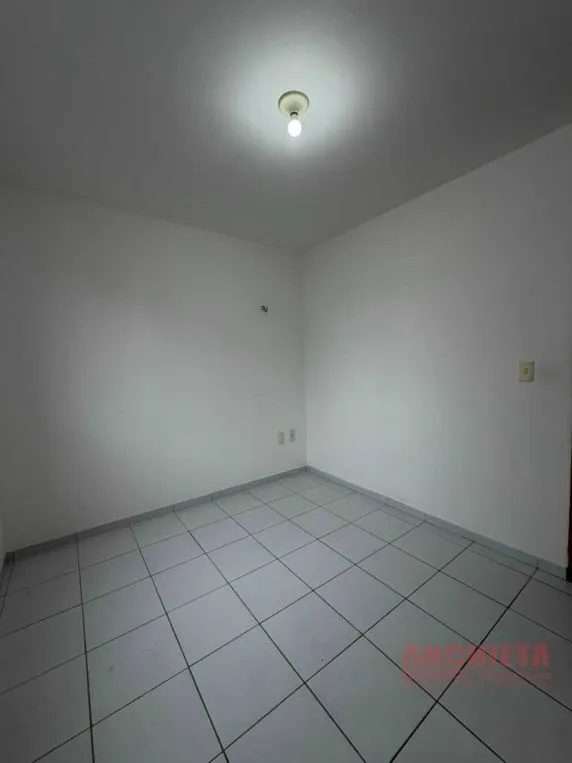60 m² unfurnished apartment with 1 en-suite bedroom — photo 12