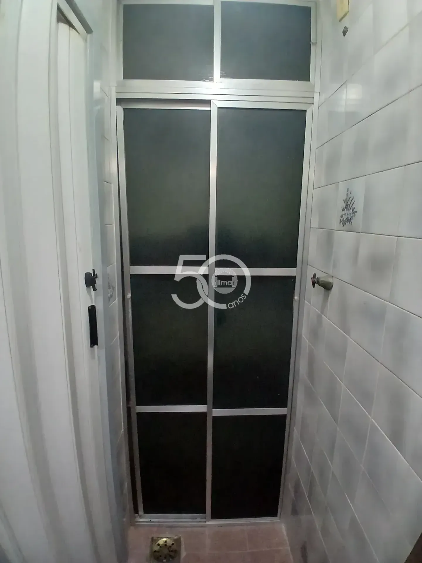 Apartamento sem mobília com 2 quartos e varanda — photo 34