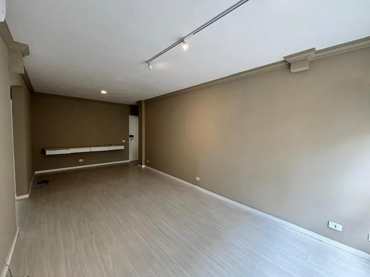 Apartamento de 104 m² no 13º andar com 4 quartos — photo 7