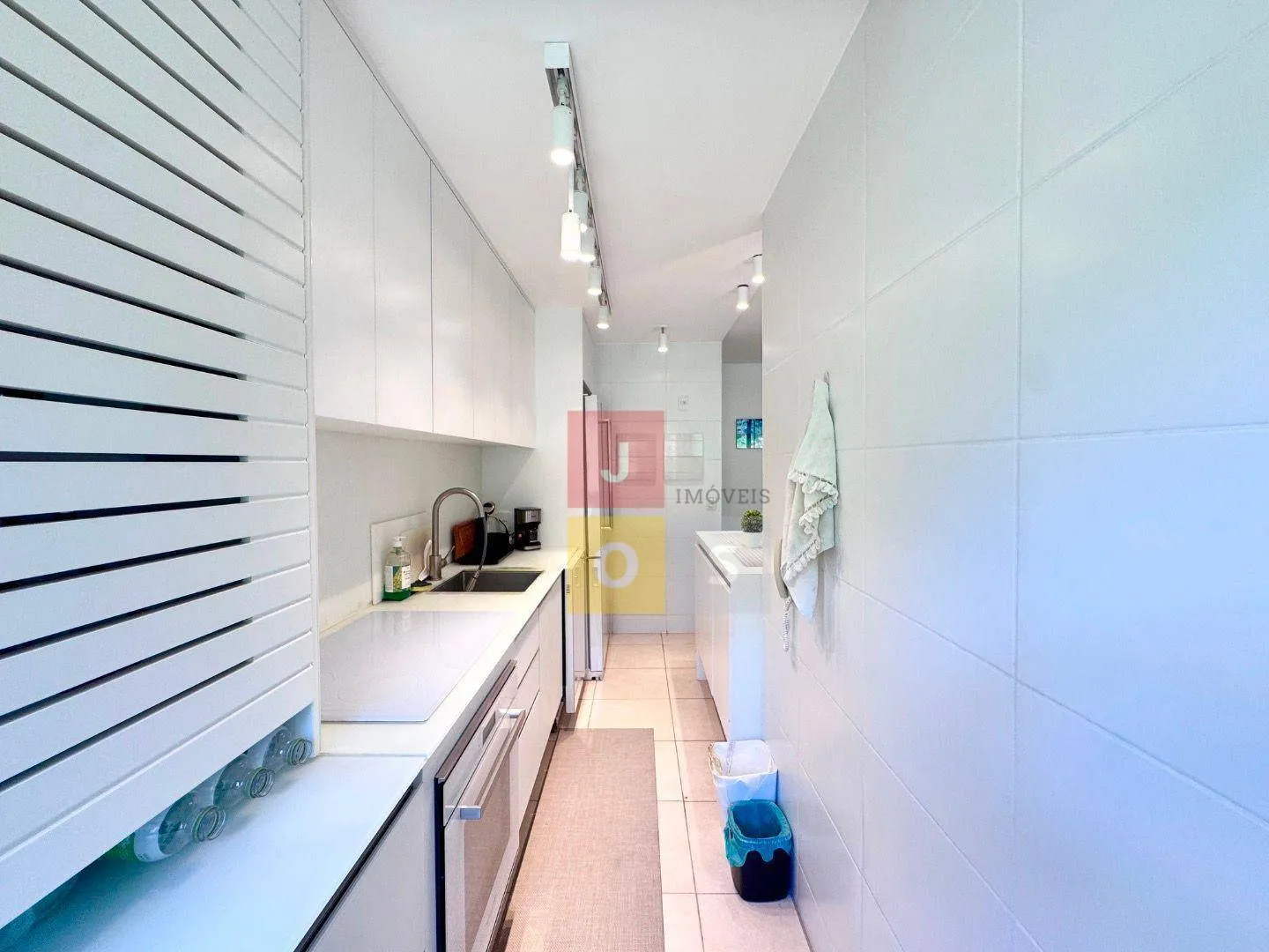 160 m² penthouse with 3 bedrooms and 2 en-suites — photo 17