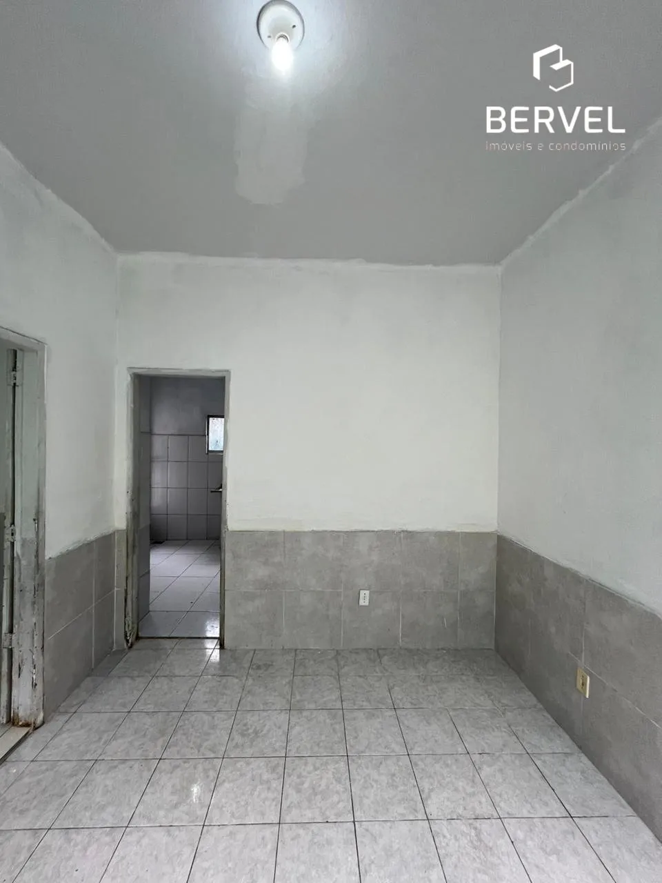 House with 1 bedroom and ceramic tile floors — photo 7