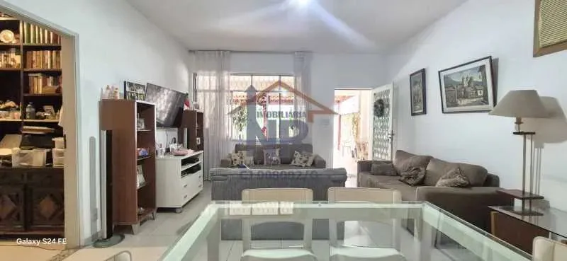 Furnished 4-bedroom house with a gas stove — photo 9