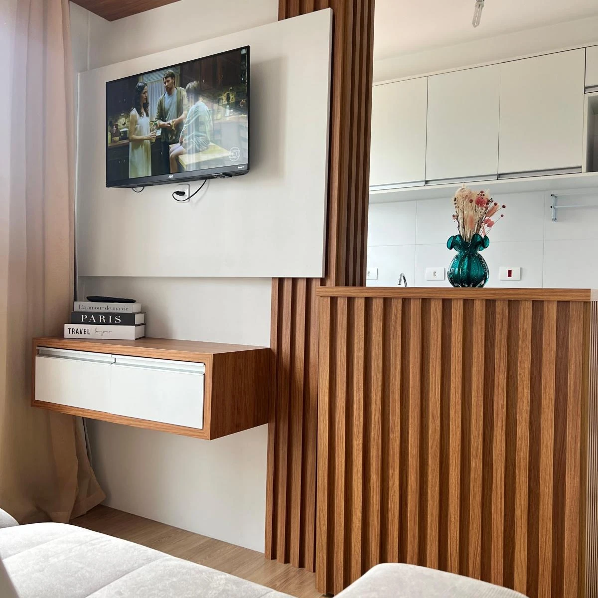 One-bedroom apartment with a park view in Curitiba — photo 3