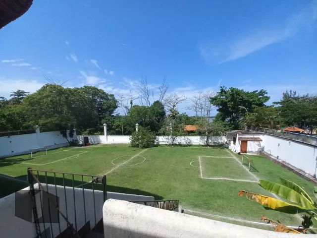 Furnished condominium house with 11 bedrooms and 22 baths — photo 2