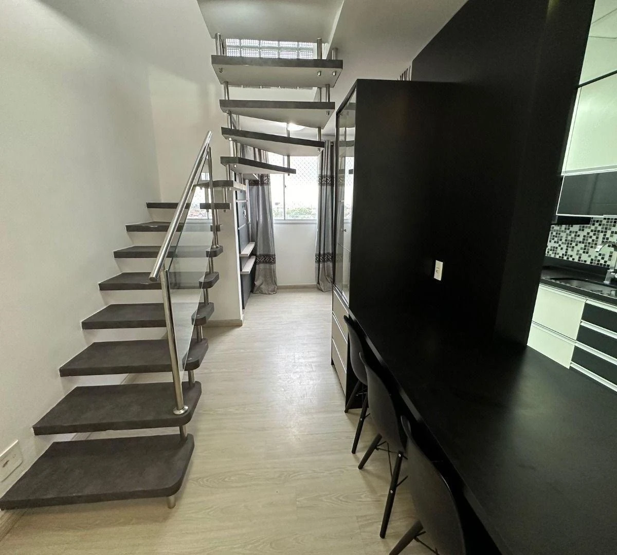 2-bedroom apartment with a home office in Curitiba — photo 4