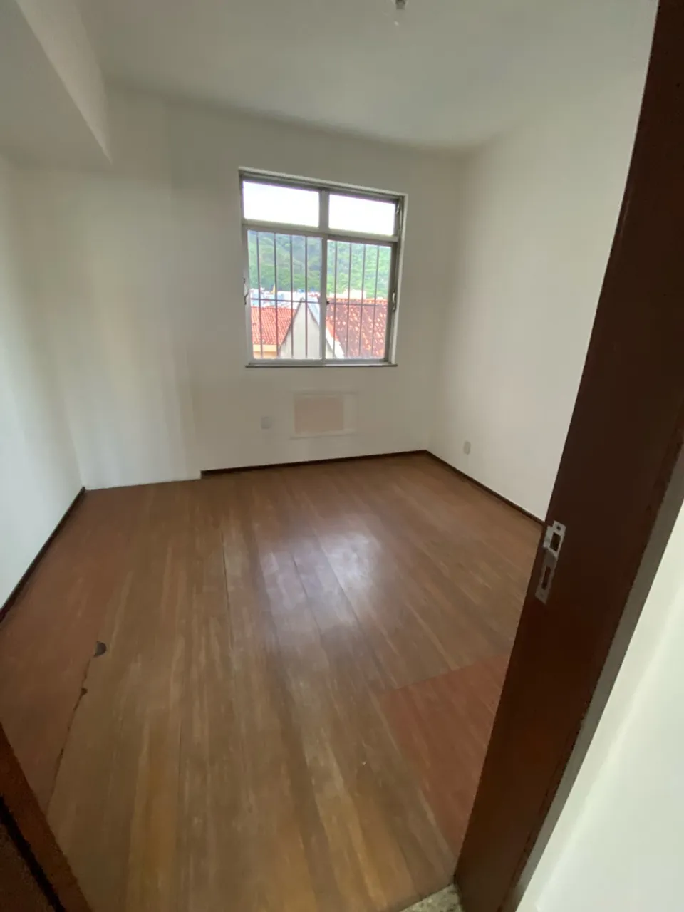 4-bedroom apartment, 100 m² — photo 3