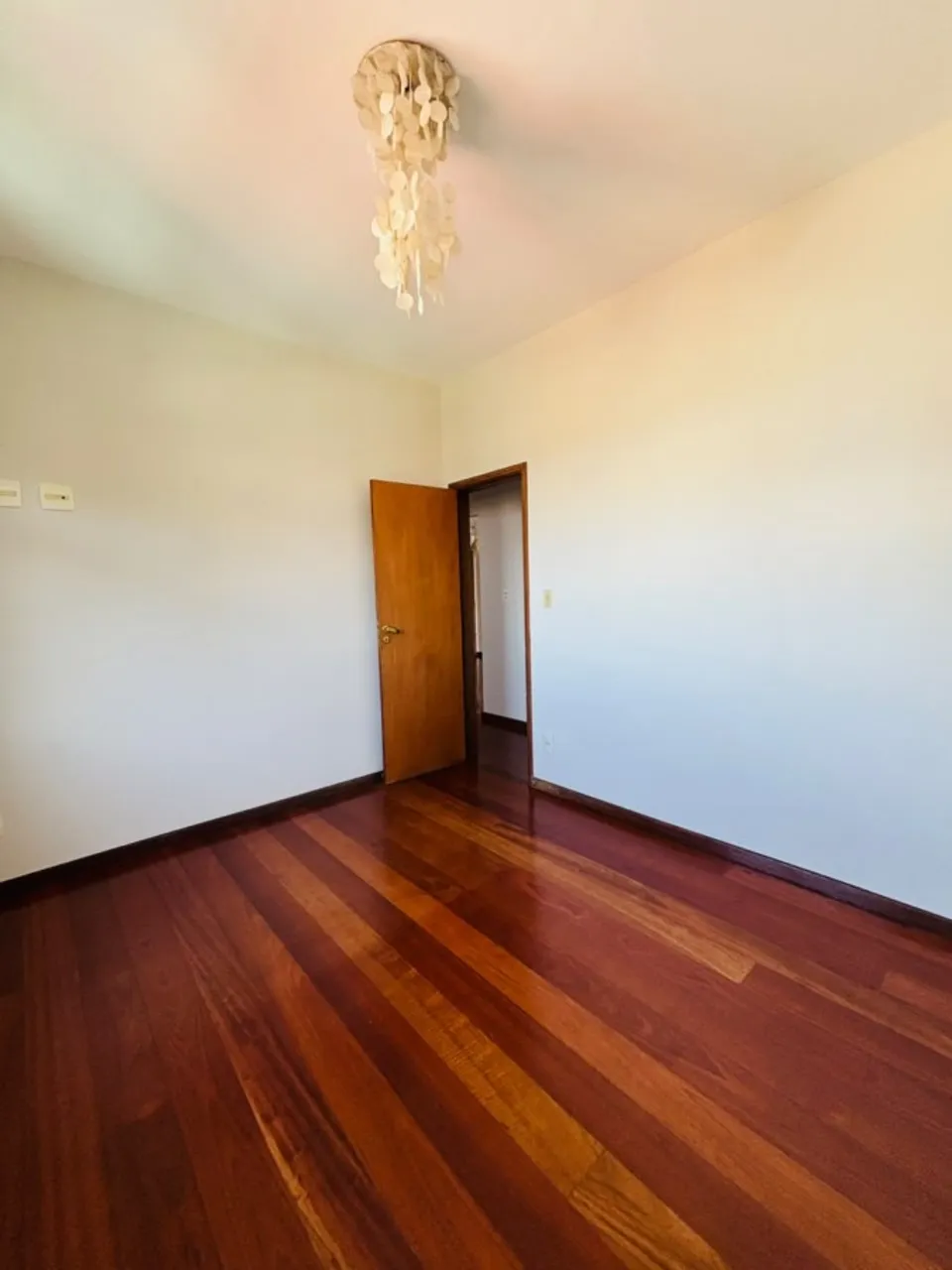 Apartment with 3 bedrooms and 1 bathroom — photo 14