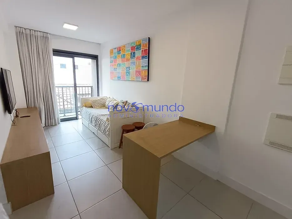Apartamento mobiliado de 1 quarto em condomínio com piscina — photo 4