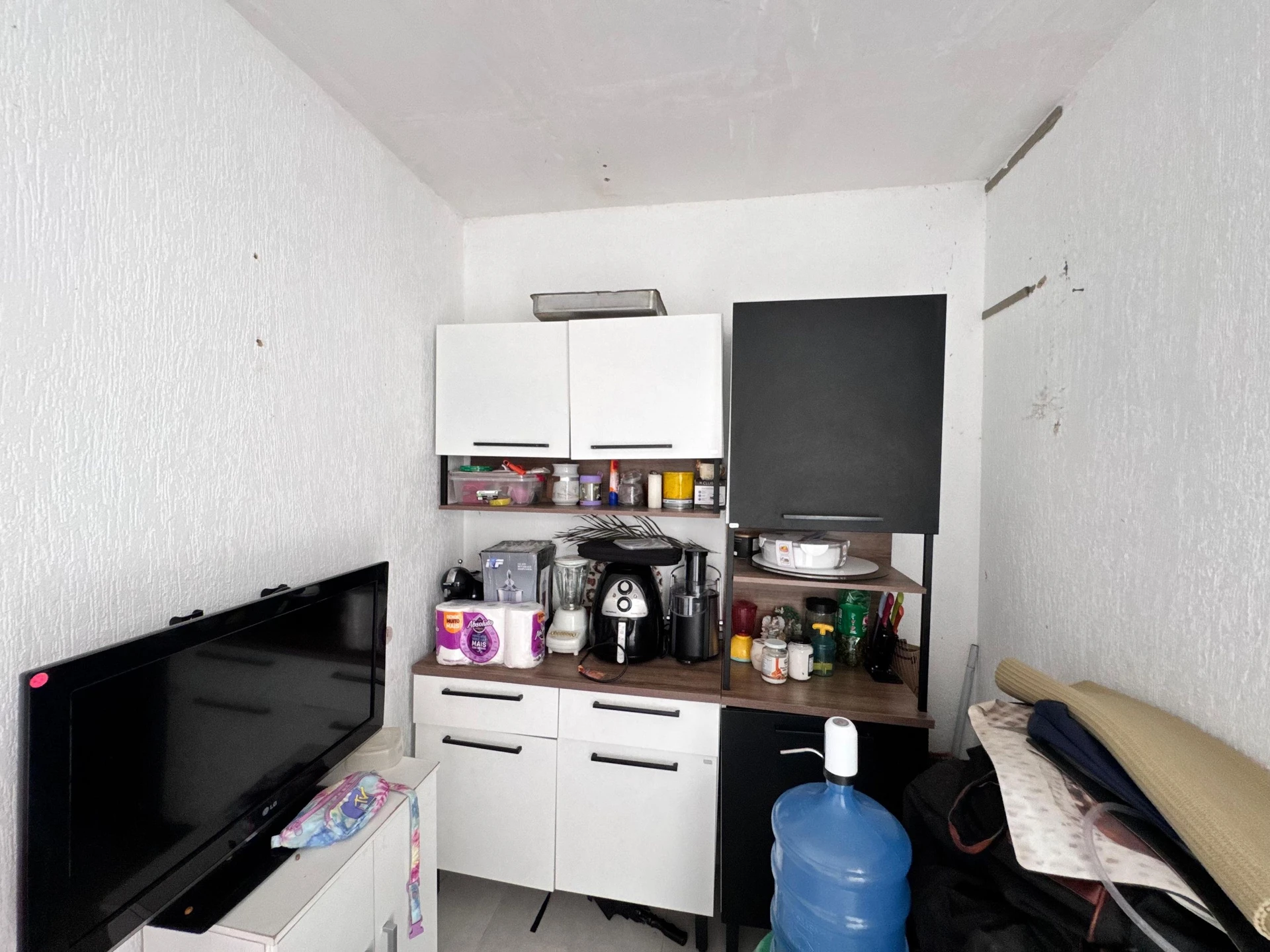 Furnished house with 4 en-suites and 6 bathrooms — photo 30