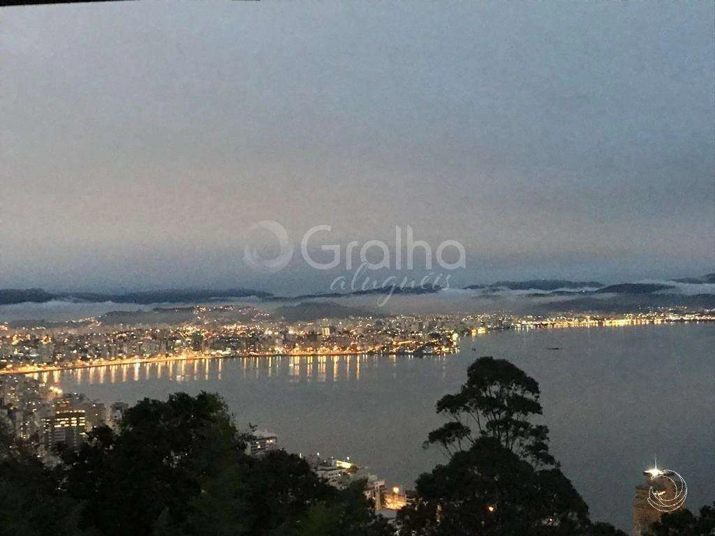 Casa sin amueblar de 410 m² con zona de lavandería — photo 2