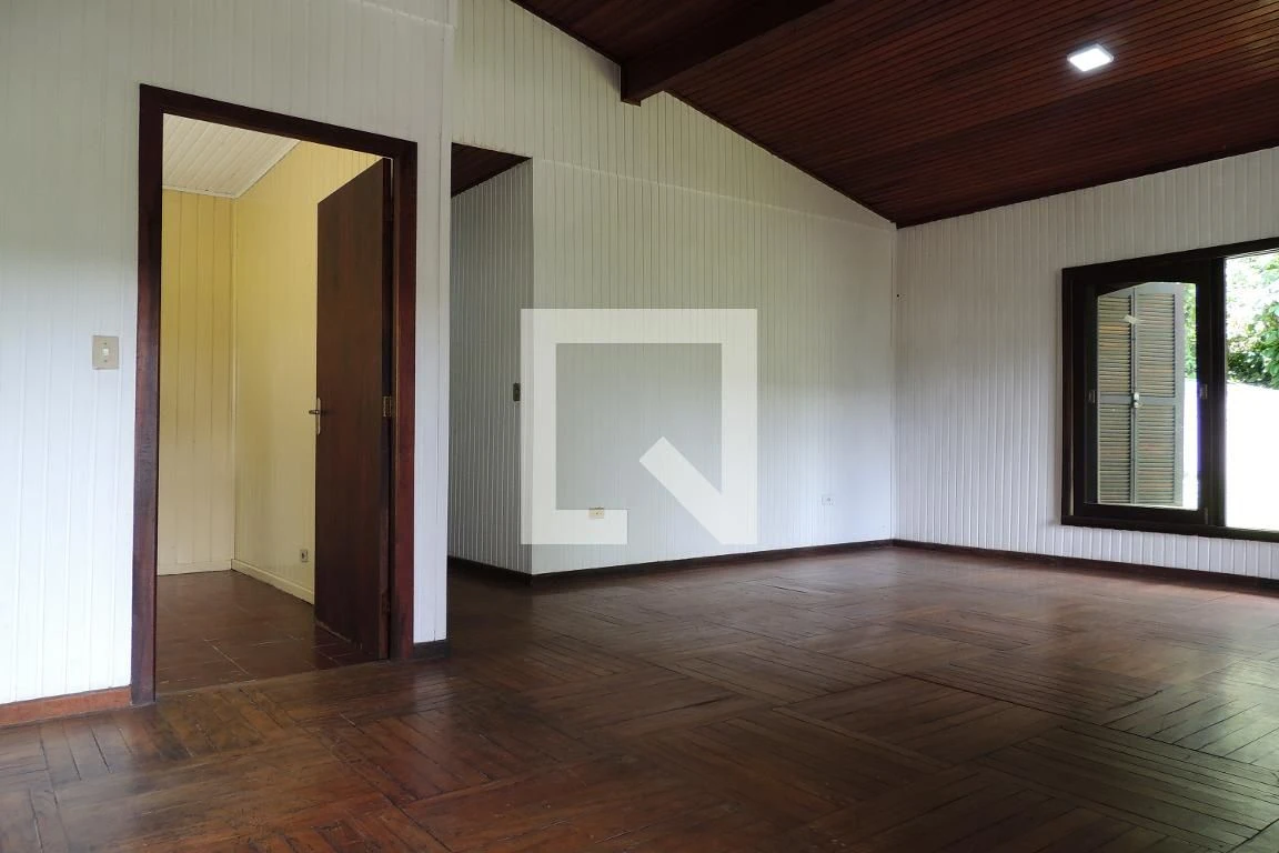 Casa para locação com 3 quartos e 280 m² — photo 6