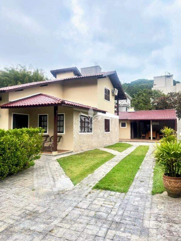 Furnished house, 250 m², with a private BBQ — photo 3