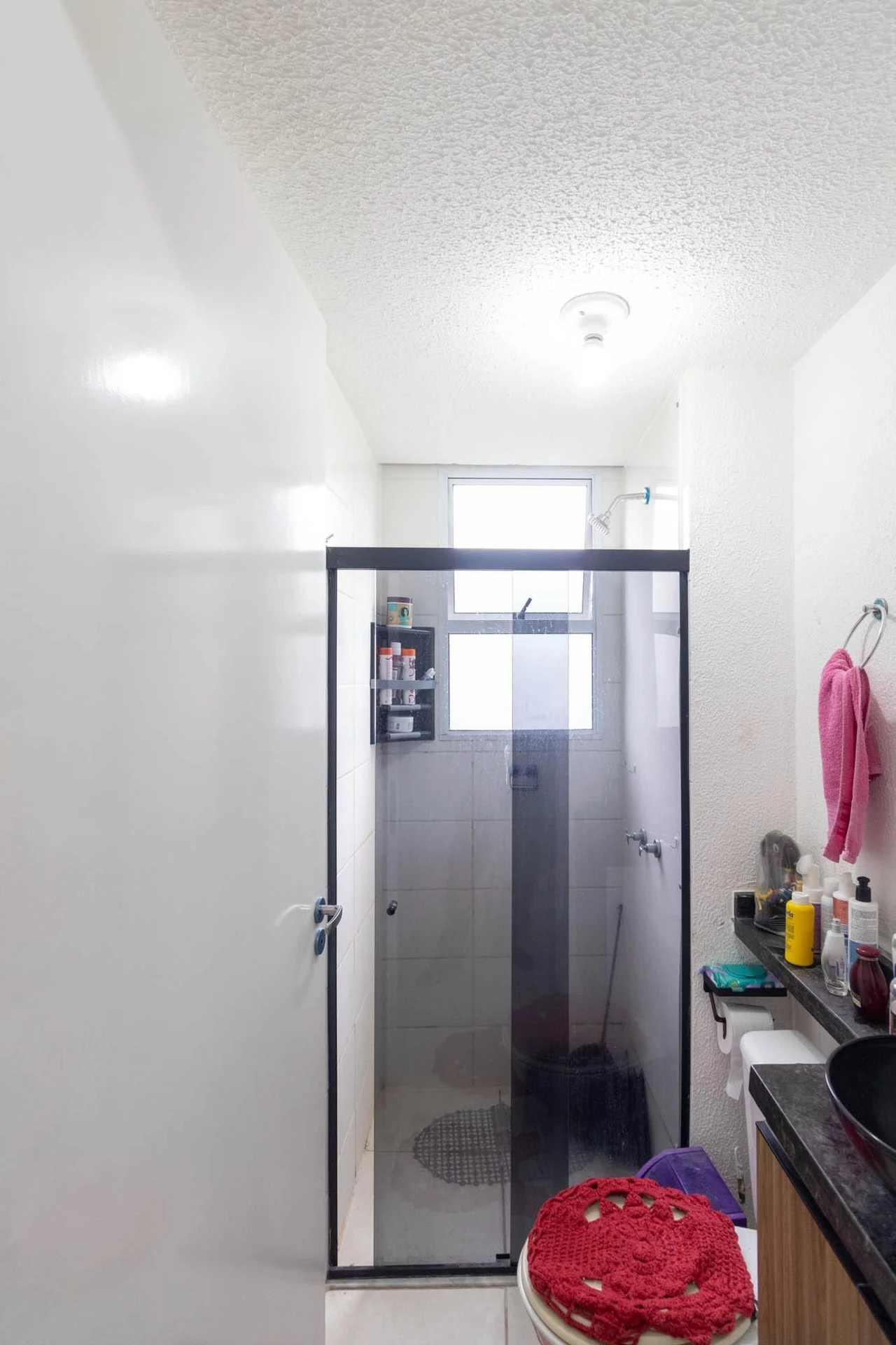 Apartamento mobiliado com 2 quartos e 1 banheiro — photo 59
