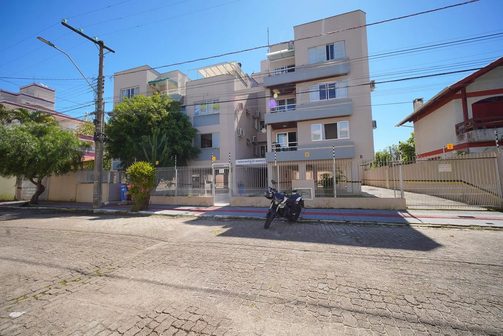 Furnished apartment, 78 m², with a washing machine — photo 23