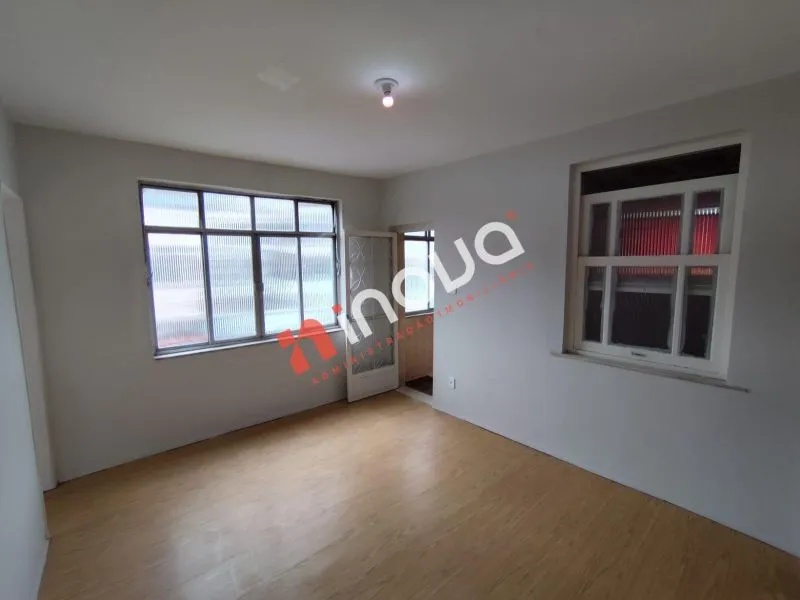 Casa sem mobília com 3 quartos e 1 banheiro — photo 4