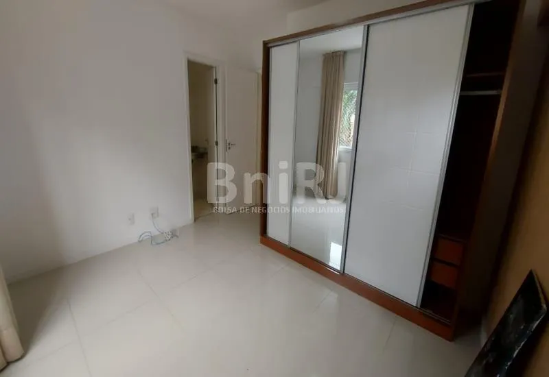 3-bedroom apartment in a building with a pool — photo 18