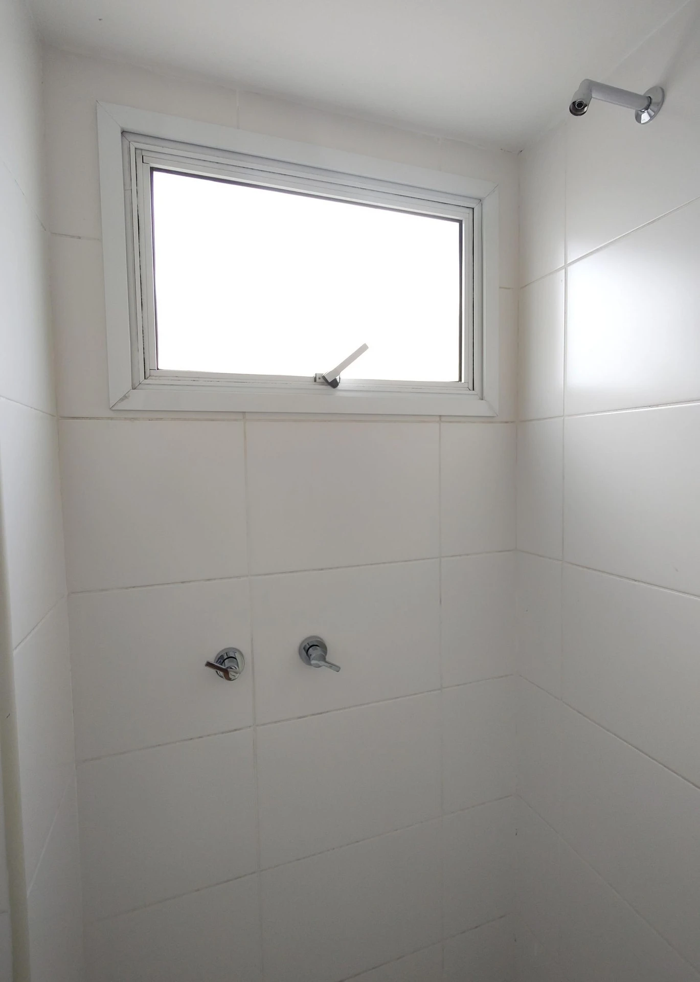 2-bedroom apartment with 1 en-suite and balcony — photo 52