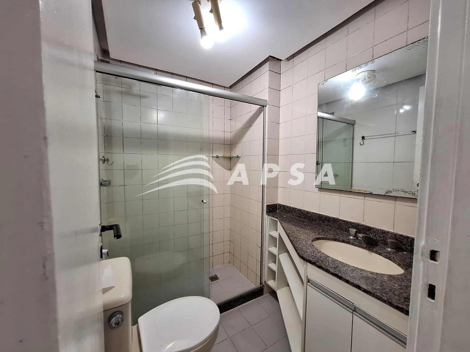 Квартира: 3 спальни, 1 со своей ванной, 84 м² — photo 2