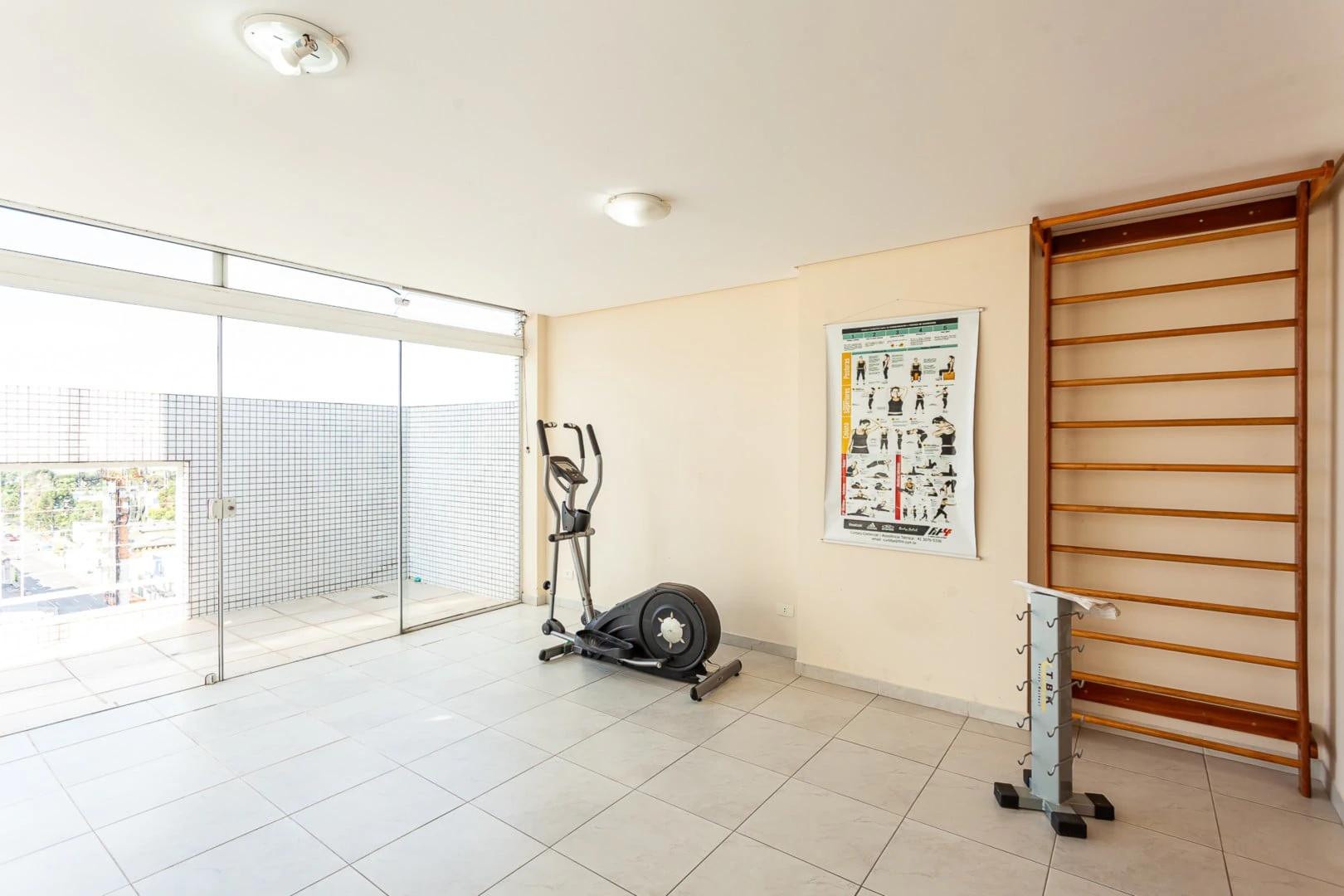 Apartamento de 1 quarto com máquina de lavar, Rebouças — photo 29