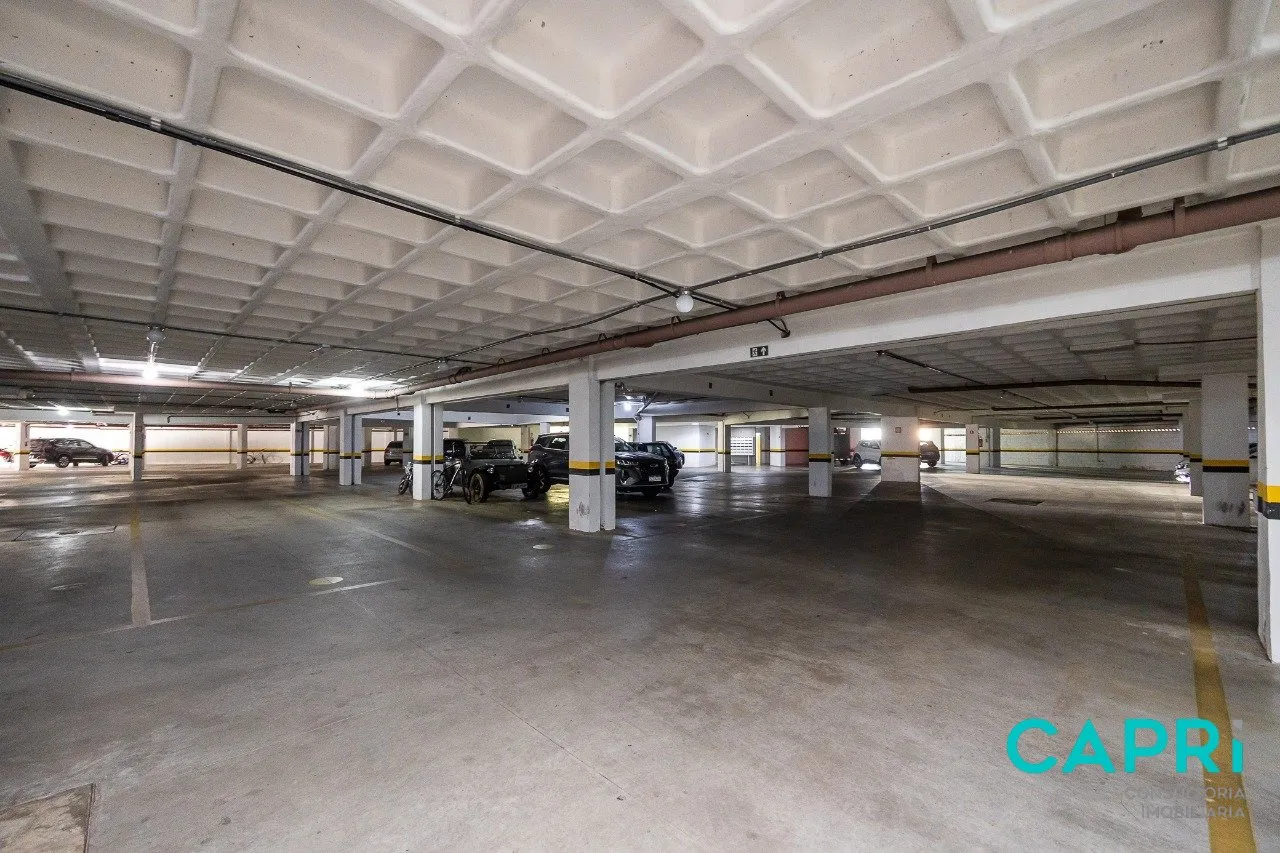 Furnished 318 m² apartment with 4 bedrooms and 3 parking — photo 93