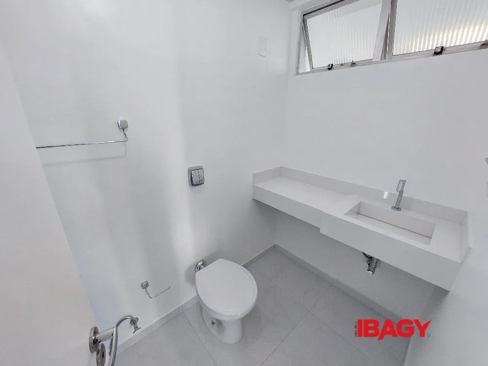 3-bedroom apartment, 1 with its own bathroom, 89 m² — photo 21
