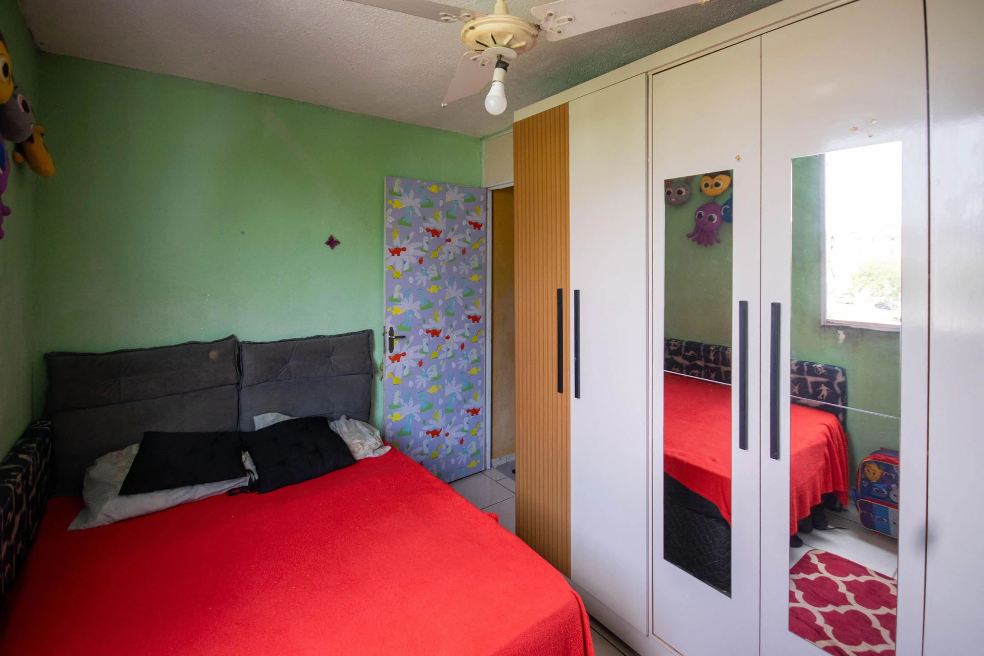Furnished 2-bedroom apartment with 1 bathroom — photo 5