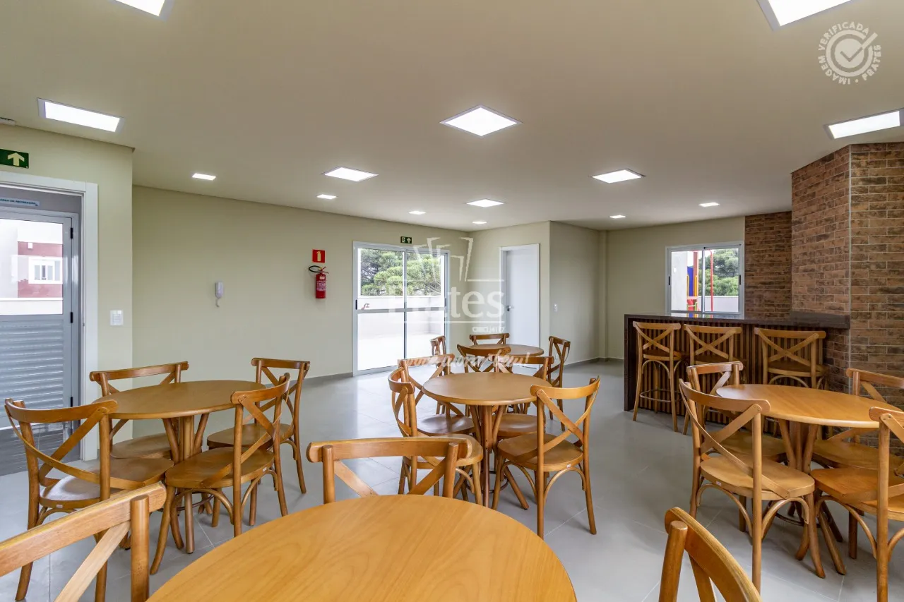 Apartamento de 2 dormitorios con cocina abierta y 77 m² — photo 20