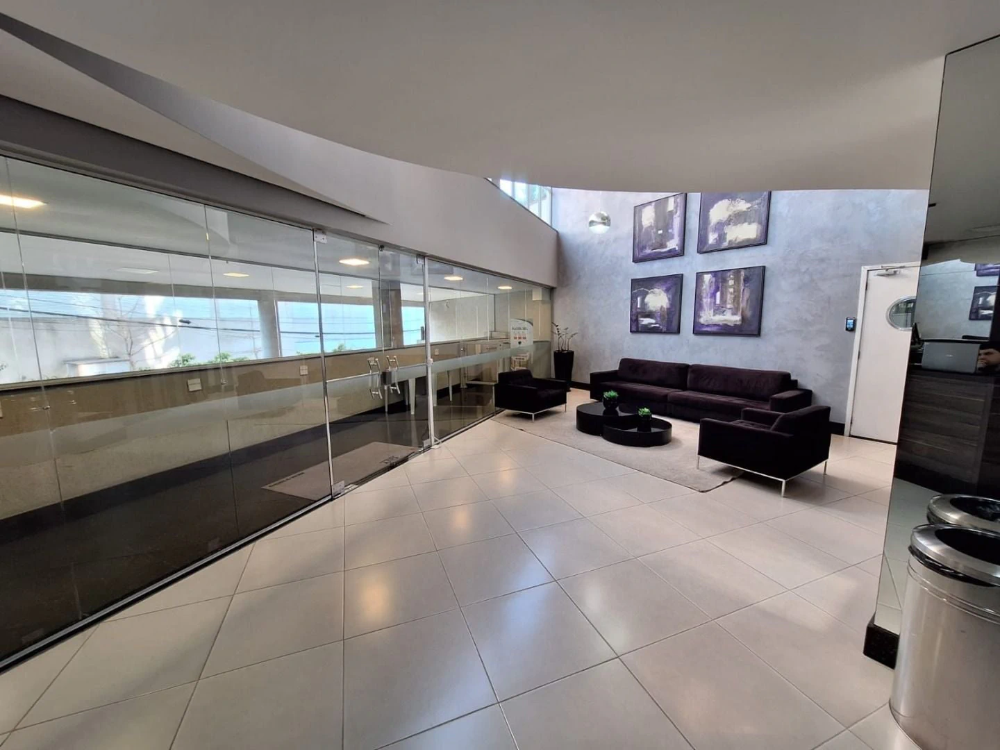 Apartamento de 2 dormitórios com suíte e varanda — photo 2