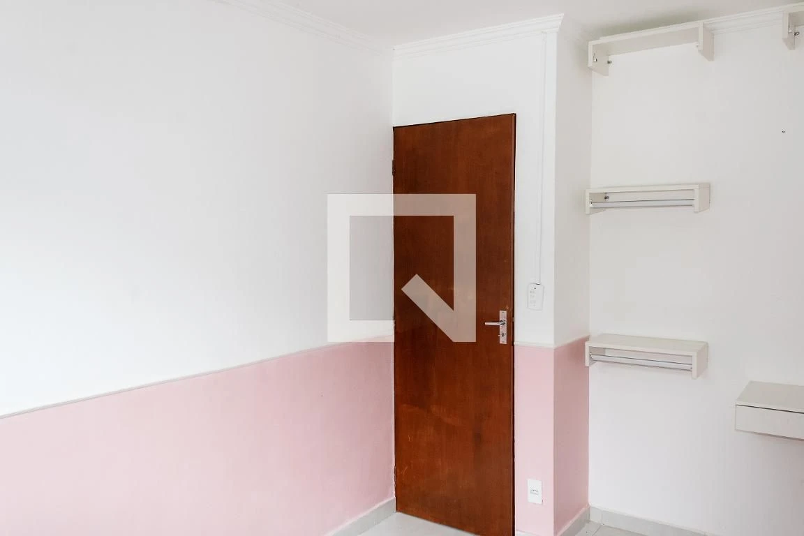 Home office in a 2-bedroom apartment, 43 m² — photo 12