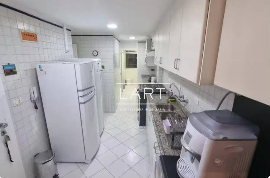 Furnished apartment, 170 m², with a glass-enclosed balcony — photo 2