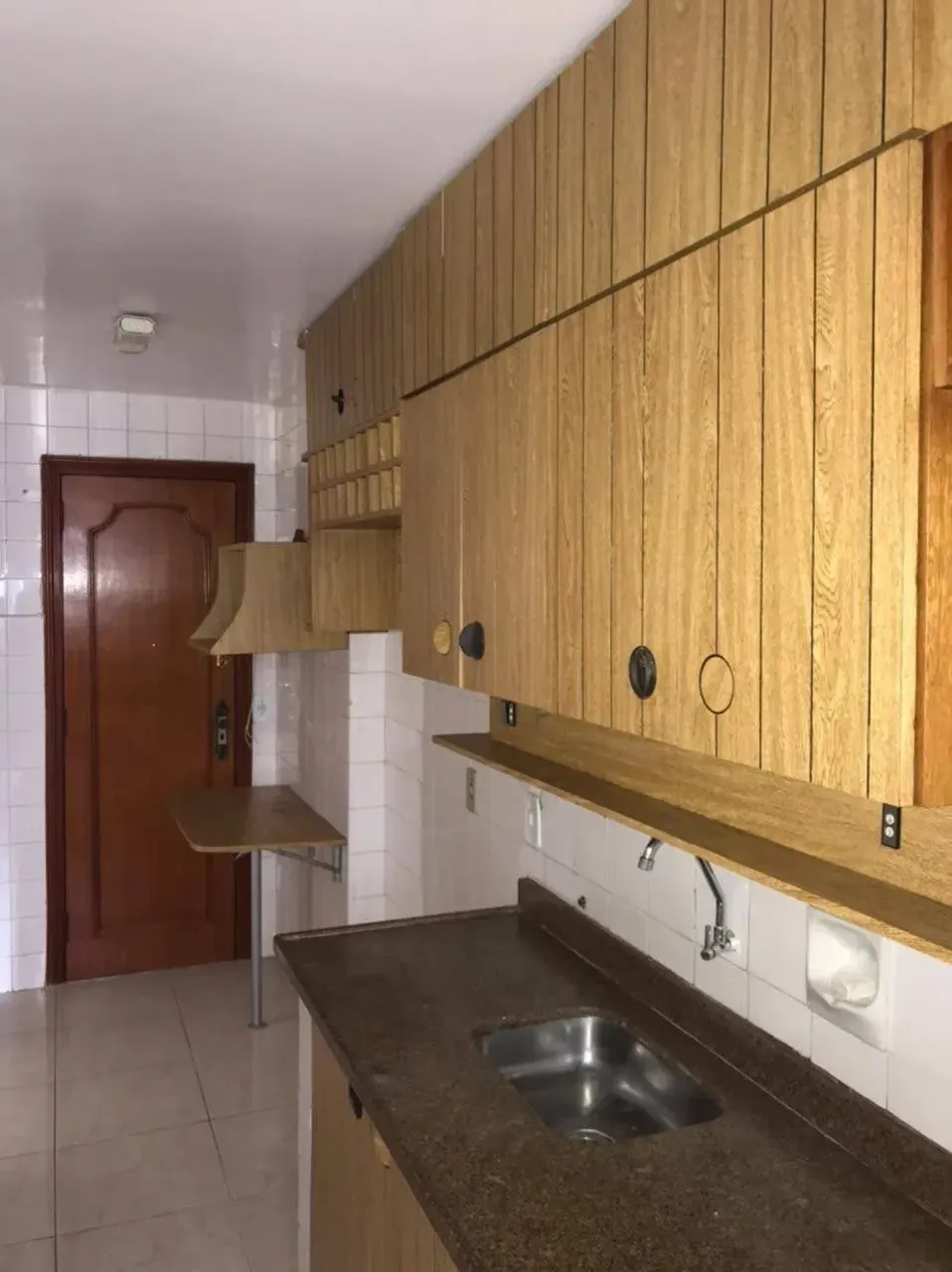 Unfurnished 2-bedroom apartment with parking spot — photo 14