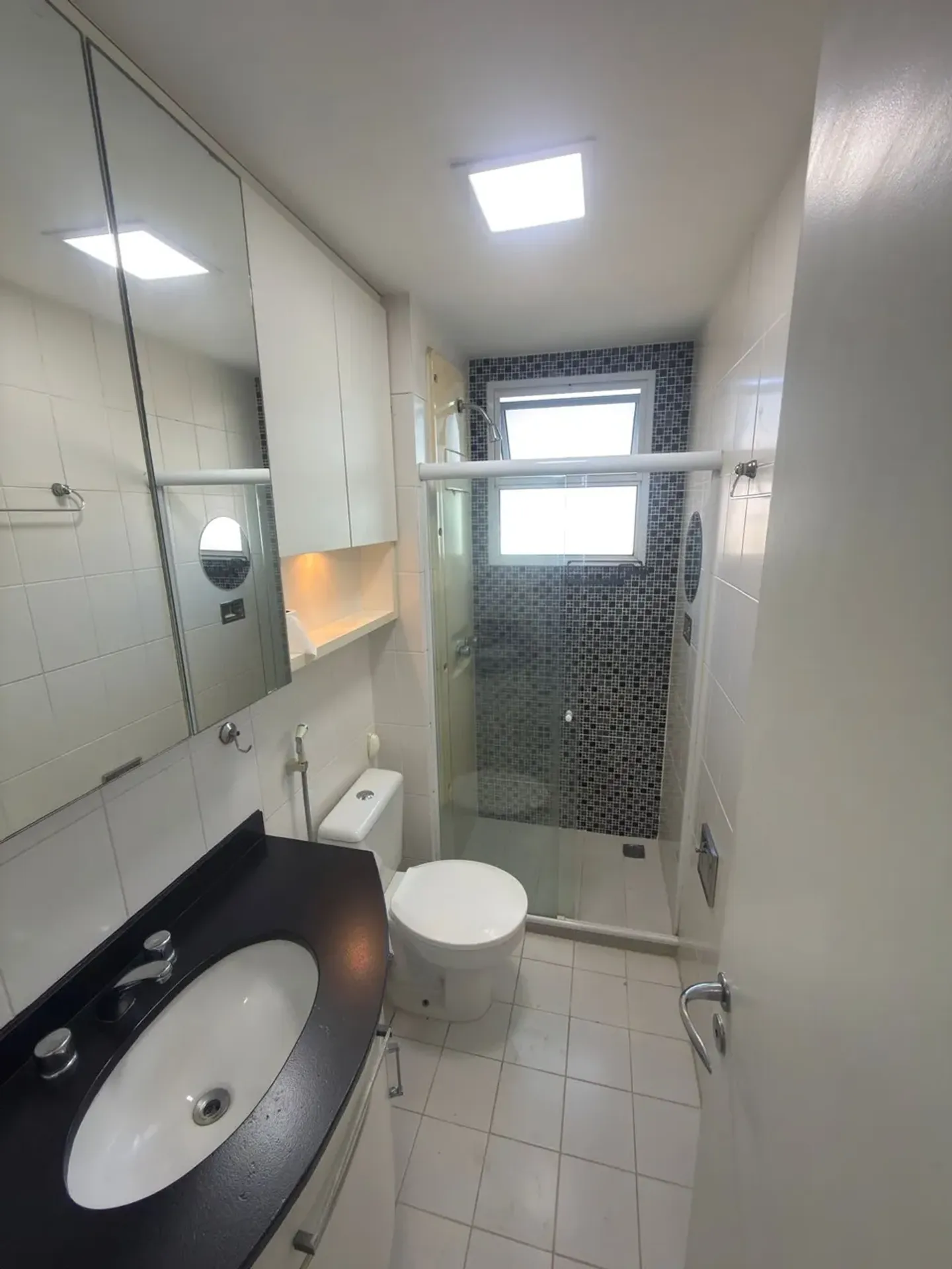 70 m² apartment with 2 suites and private garden — photo 9