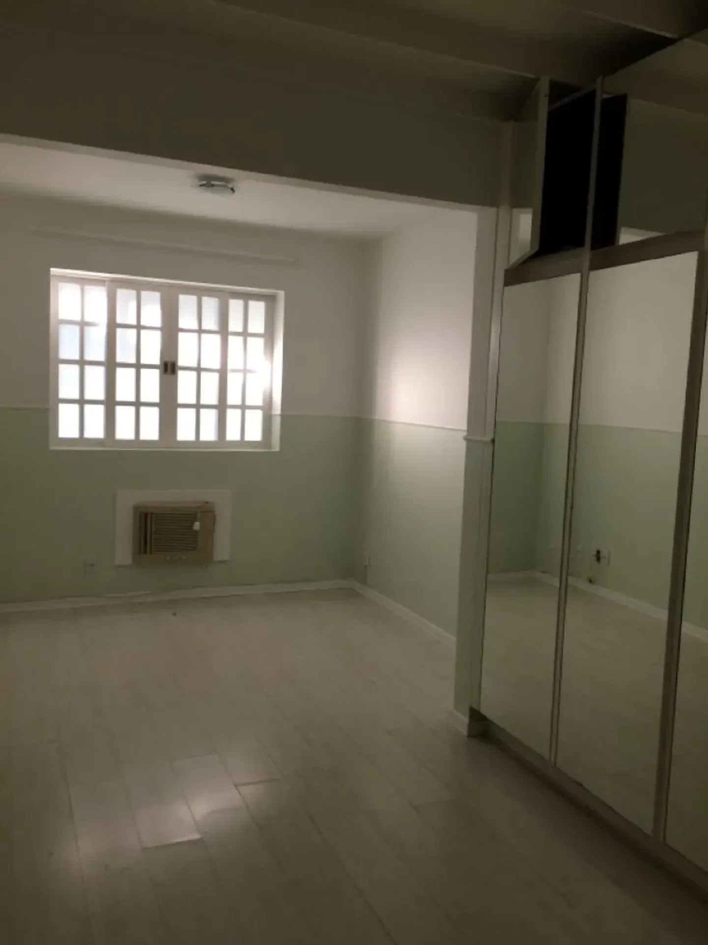 House, 180 m², with a bathtub — photo 30