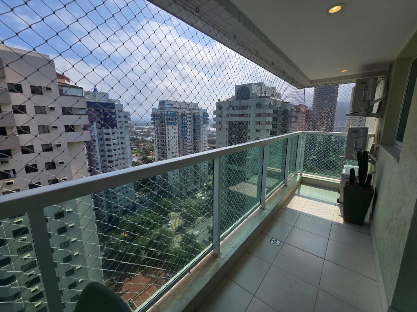 Мебльована квартира 65 м² з 2 спальнями і 1 паркомісцем — photo 10