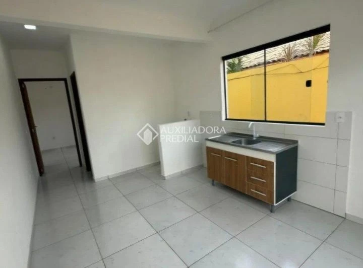 Unfurnished 1-bedroom apartment, 45 m², no parking