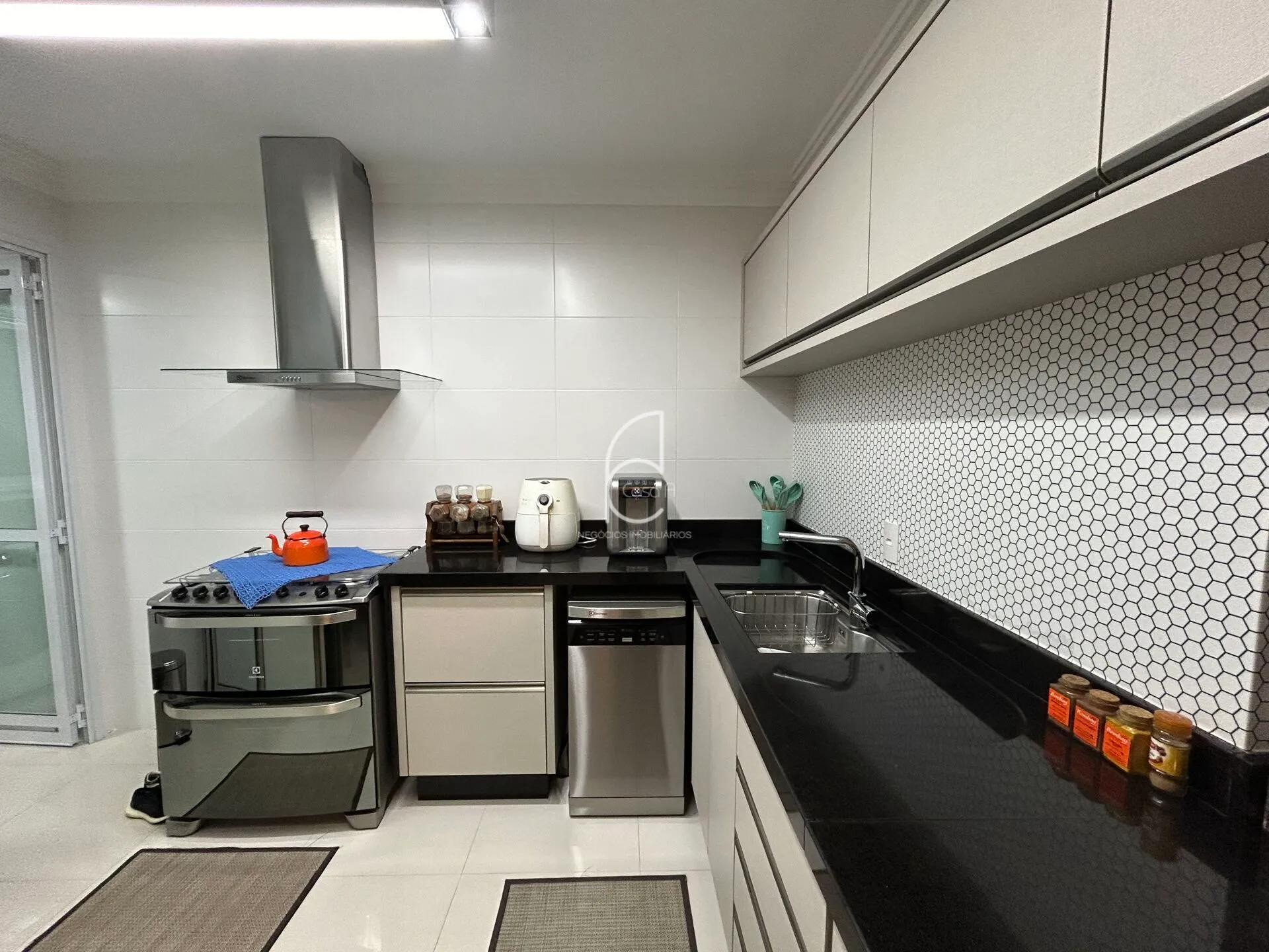 Меблированная квартира 218 м² с 2 местами и 4 спальнями — photo 47